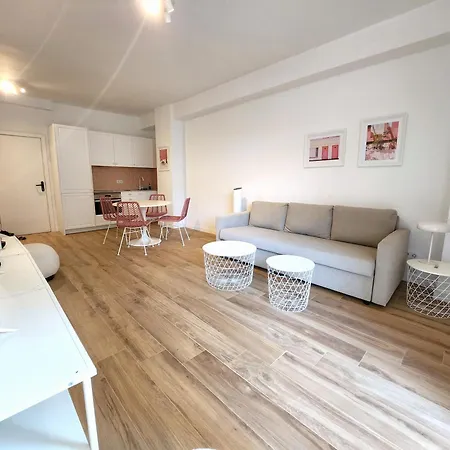 Apartment Pink Alta With Pool